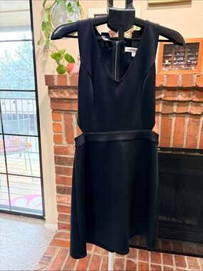 Abercrombie & Fitch Black V-Neck Fit-and-Flare Mini Dress